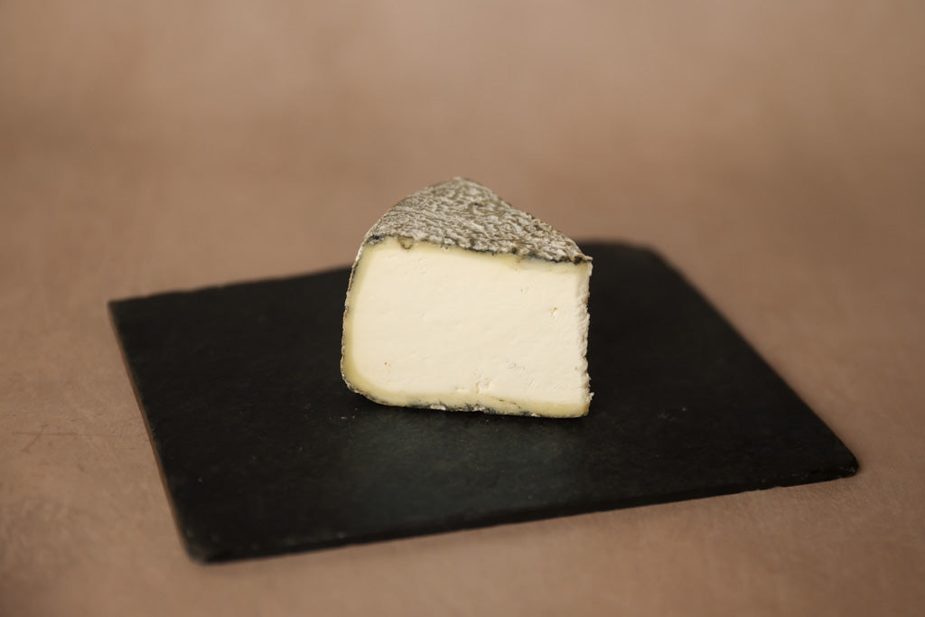 Tomme de Chambrouze - MONS Cheesemongers